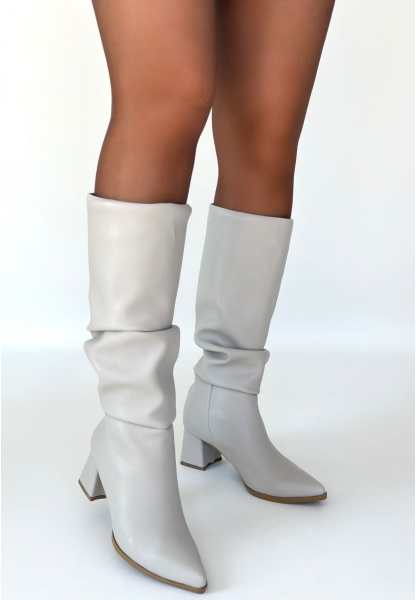 Pitay Bej Cilt Topuklu Çizme