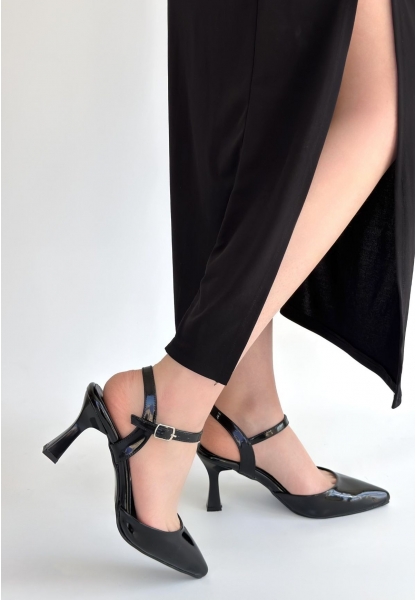 Suden Siyah Rugan Topuklu Ayakkabı